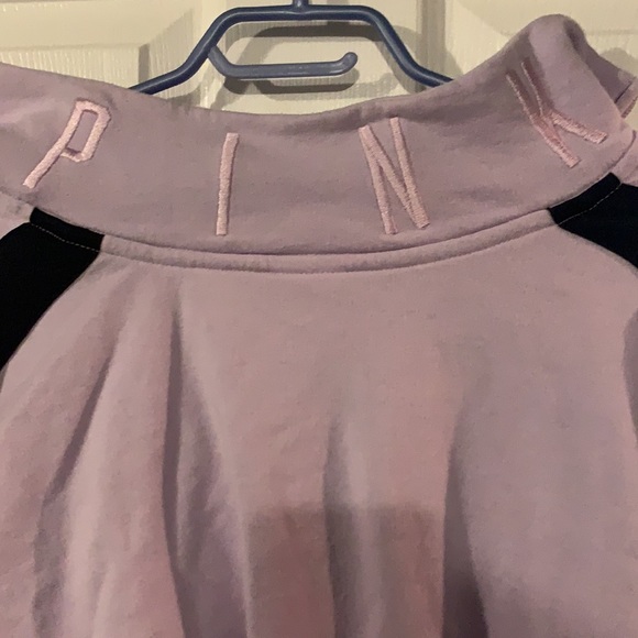 I don’t wear this anymore - Picture 3 of 4